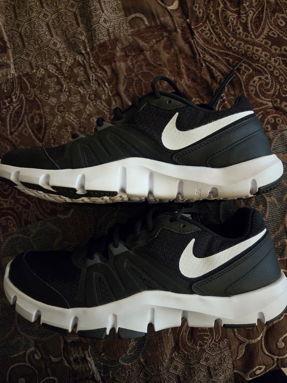 Nike Flex Show TR Mens Sz 8.5